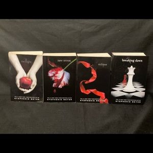 Twilight Saga (4 book bundle)